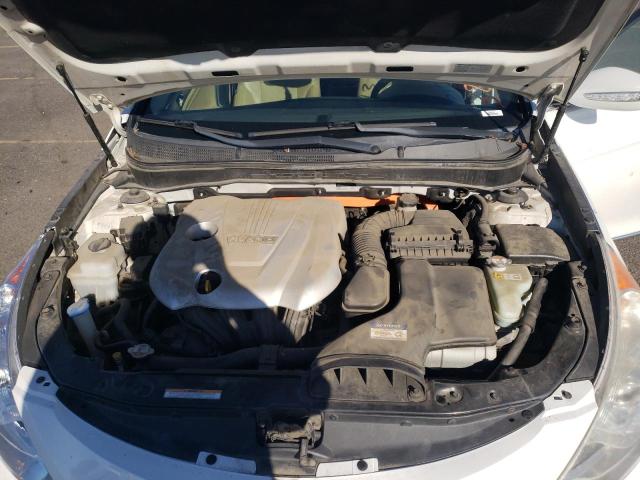 Photo 11 from auction – 2011 HYUNDAI SONATA HYB with VIN KMHEC4A45BA014264