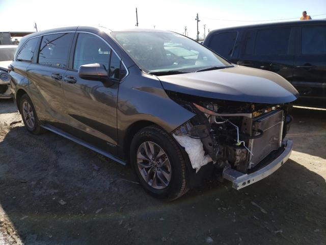 Photo 4 from auction – 2021 TOYOTA SIENNA LE with VIN 5TDKRKEC6MS018048