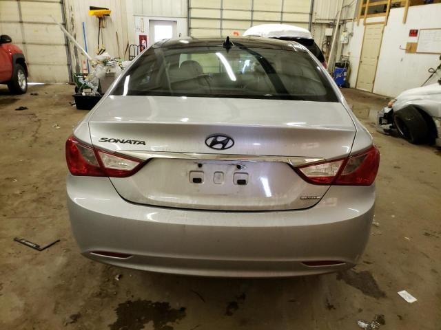 Photo 6 from auction – 2012 HYUNDAI SONATA SE with VIN 5NPEC4AC4CH326131