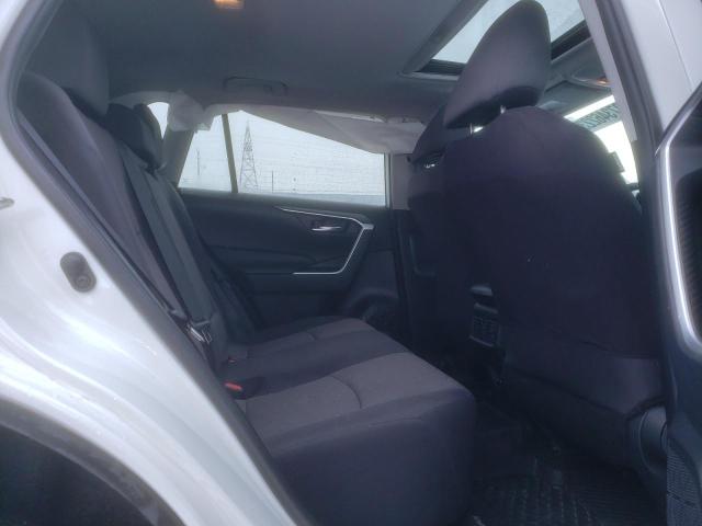 Photo 11 from auction – 2019 TOYOTA RAV4 XLE with VIN 2T3R1RFV2KC042178