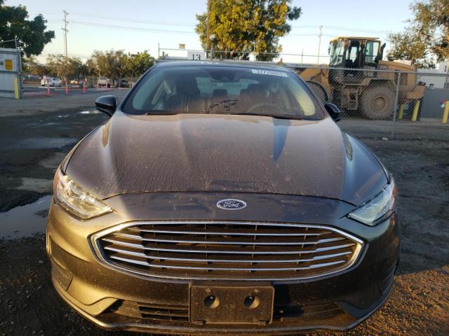 Photo 5 from auction – 2019 FORD FUSION SE with VIN 3FA6P0HD2KR284401