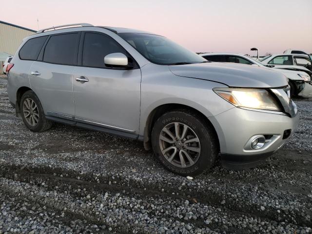 Photo 4 from auction – 2015 NISSAN PATHFINDER with VIN 5N1AR2MN5FC638548