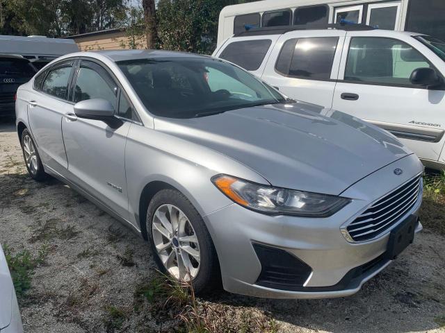 FORD FUSION SE 2019 con VIN 3FA6P0LU1KR242583 - Foto de la subasta