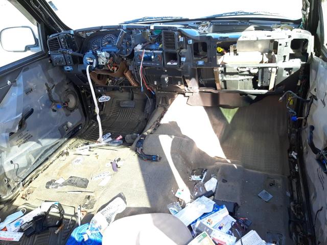 Photo 8 from auction – 2005 GMC NEW SIERRA with VIN 2GTEK13TX51231947