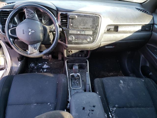 Photo 8 from auction – 2018 MITSUBISHI OUTLANDER with VIN JA4AD3A33JZ020544