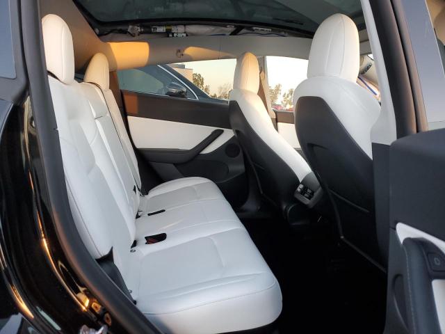 Photo 11 from auction – 2022 TESLA MODEL Y with VIN 7SAYGDEF9NF490002