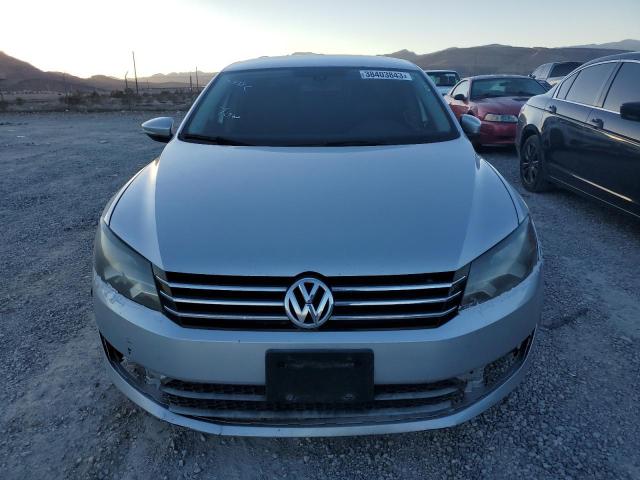 Photo 5 from auction – 2012 VOLKSWAGEN PASSAT SE with VIN 1VWBP7A35CC010531