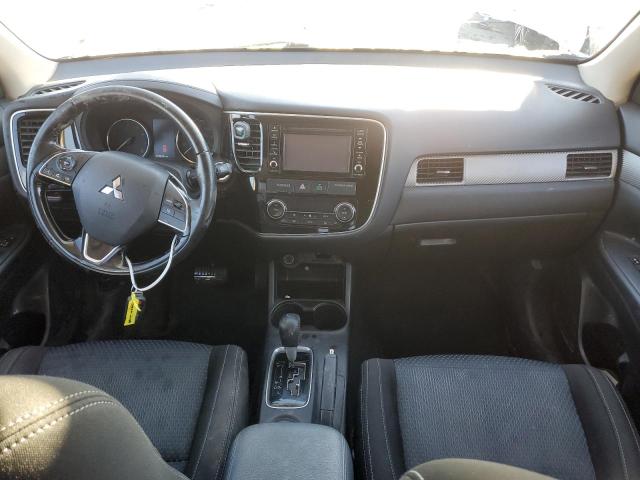 Photo 8 from auction – 2016 MITSUBISHI OUTLANDER with VIN JA4AZ3A36GZ020113