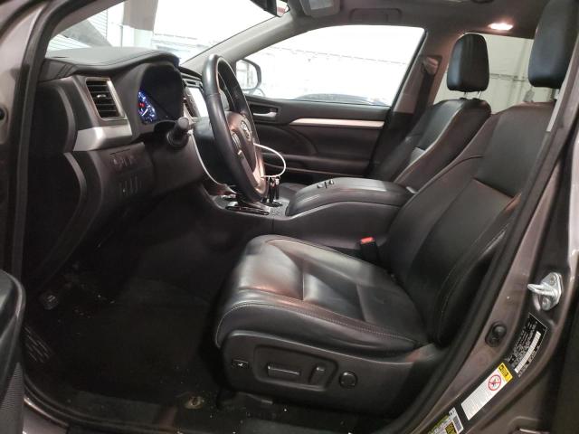 Photo 7 from auction – 2017 TOYOTA HIGHLANDER with VIN 5TDJZRFH3HS404771