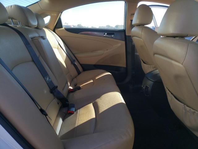Photo 10 from auction – 2011 HYUNDAI SONATA HYB with VIN KMHEC4A45BA014264