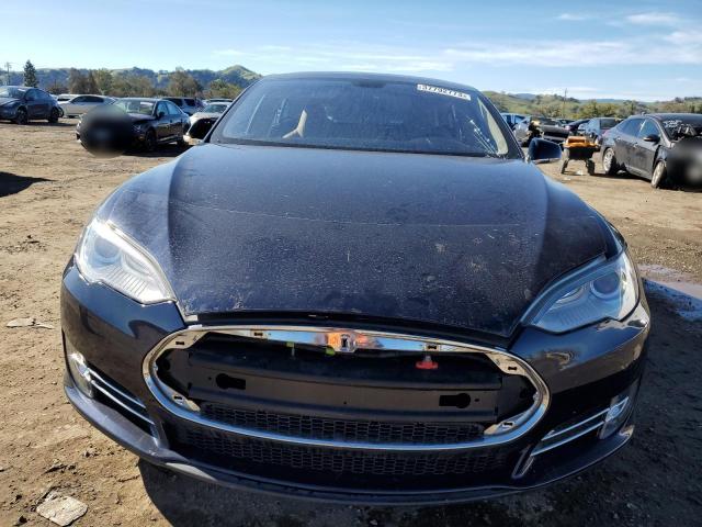 Photo 5 from auction – 2013 TESLA MODEL S with VIN 5YJSA1DP0DFP13023
