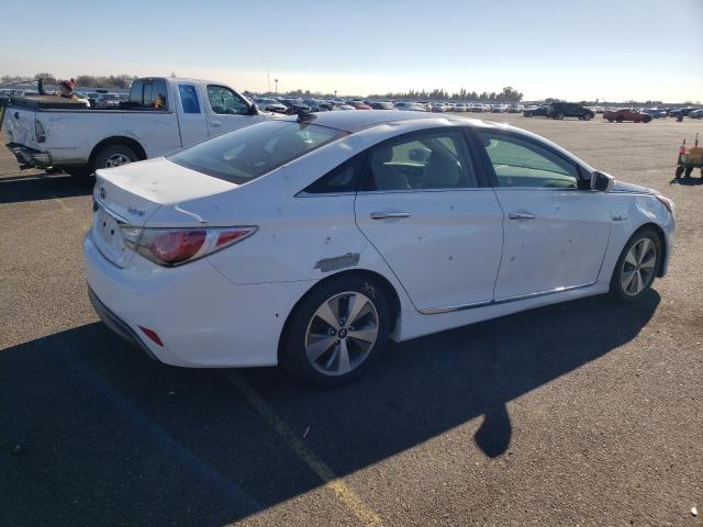 Photo 3 from auction – 2011 HYUNDAI SONATA HYB with VIN KMHEC4A45BA014264