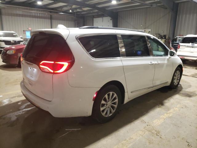 Photo 3 from auction – 2017 CHRYSLER PACIFICA T with VIN 2C4RC1BGXHR523610