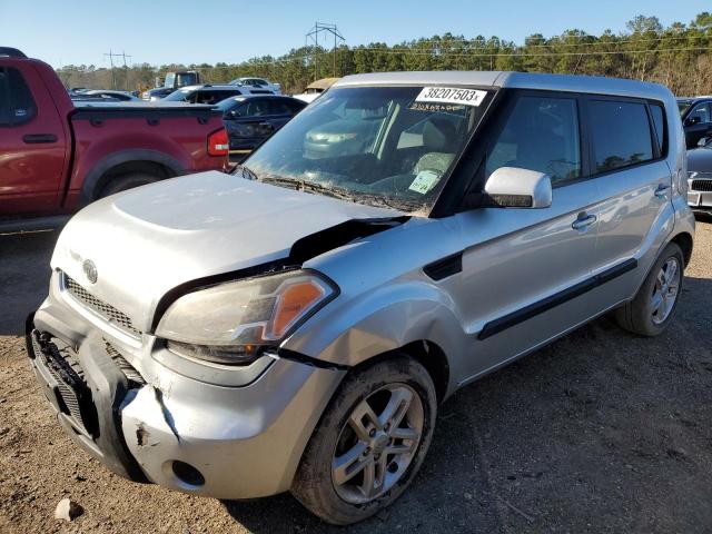KIA SOUL + 2011 with VIN KNDJT2A23B7280434 - Photo from auction