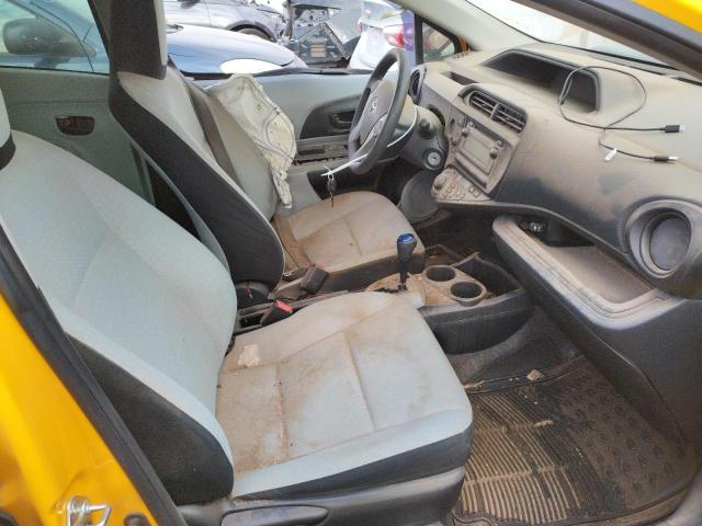 Photo 5 from auction – 2014 TOYOTA PRIUS C with VIN JTDKDTB38E1068988