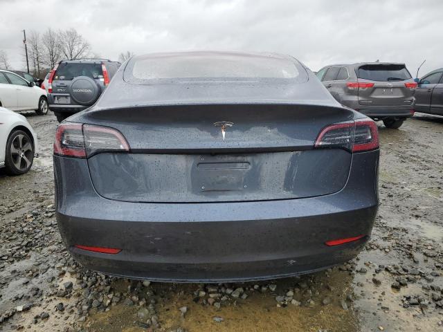 Photo 6 from auction – 2018 TESLA MODEL 3 with VIN 5YJ3E1EA9JF025830