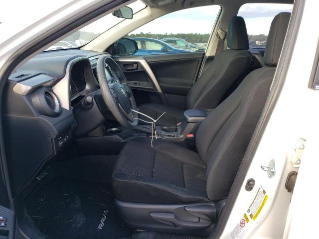 Photo 7 from auction – 2015 TOYOTA RAV4 LE with VIN JTMZFREV2FD047417