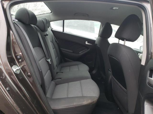 Photo 10 from auction – 2018 KIA FORTE LX with VIN 3KPFL4A77JE225173