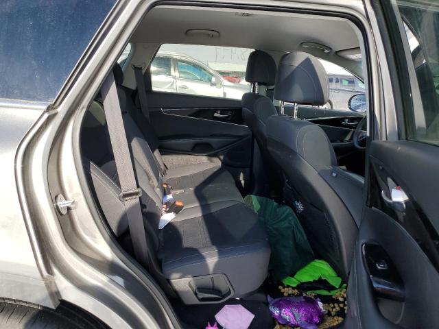 Photo 10 from auction – 2018 KIA SORENTO LX with VIN 5XYPG4A33JG338353