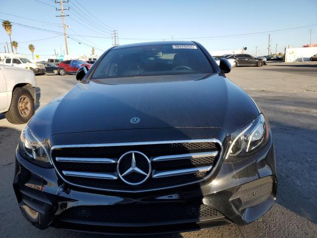 Photo 5 from auction – 2018 MERCEDES-BENZ E 300 with VIN WDDZF4JB2JA351135