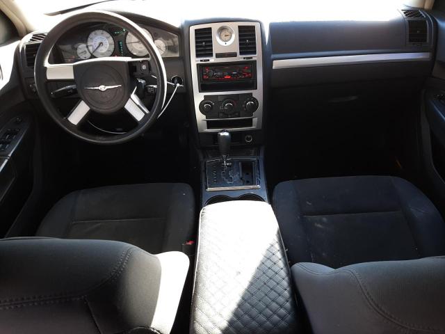 Photo 8 from auction – 2010 CHRYSLER 300 TOURIN with VIN 2C3CA4CD2AH149818