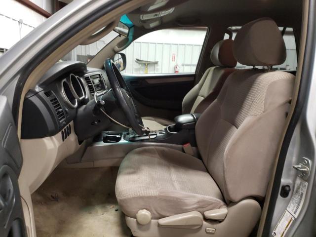 Photo 7 from auction – 2005 TOYOTA 4RUNNER SR with VIN JTEZU14R558031596