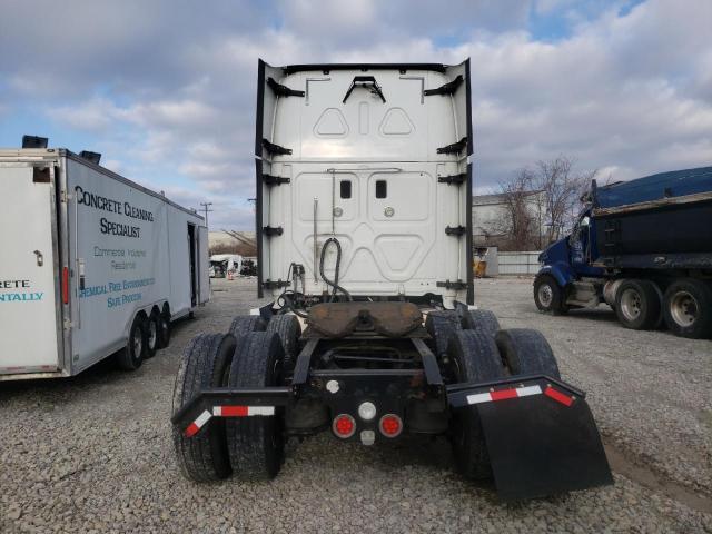 Foto 6 de la subasta – 2014 FREIGHTLINER CASCADIA 1 con VIN 1FUJGLD5XELFK7777