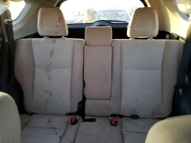 Photo 10 from auction – 2015 TOYOTA RAV4 XLE with VIN JTMRFREV1FD140302