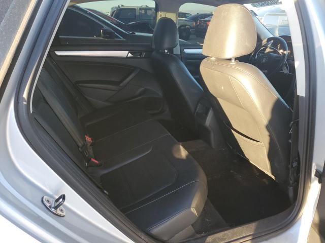 Photo 10 from auction – 2012 VOLKSWAGEN PASSAT SE with VIN 1VWBP7A35CC010531