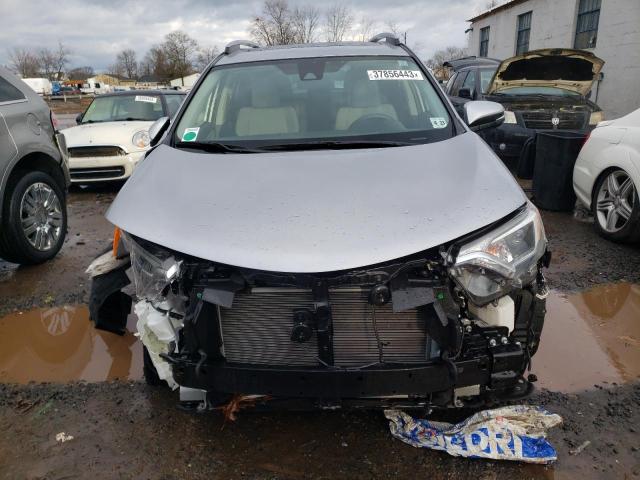 Photo 5 from auction – 2018 TOYOTA RAV4 ADVEN with VIN JTMRFREV9JD227826