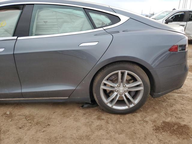 Photo 8 from auction – 2013 TESLA MODEL S with VIN 5YJSA1AG8DFP13176