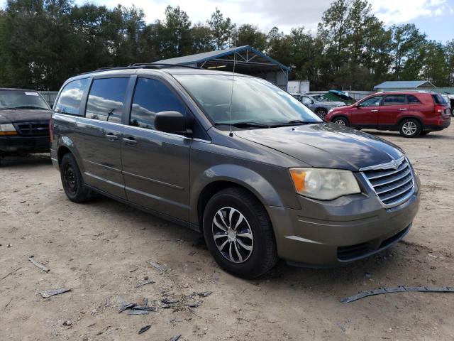 Photo 4 from auction – 2010 CHRYSLER TOWN & COU with VIN 2A4RR4DE3AR346958