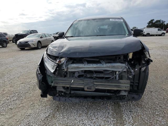 Photo 5 from auction – 2018 MITSUBISHI OUTLANDER with VIN JA4AZ3A37JZ024615