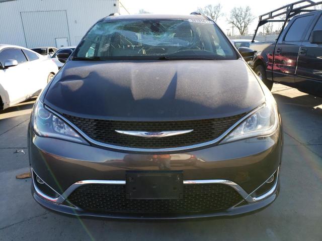Photo 5 from auction – 2017 CHRYSLER PACIFICA T with VIN 2C4RC1BG5HR517259