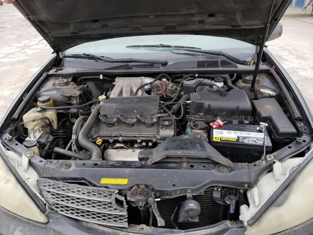 Photo 11 from auction – 2002 TOYOTA CAMRY with VIN 4T1BF32K52U001644