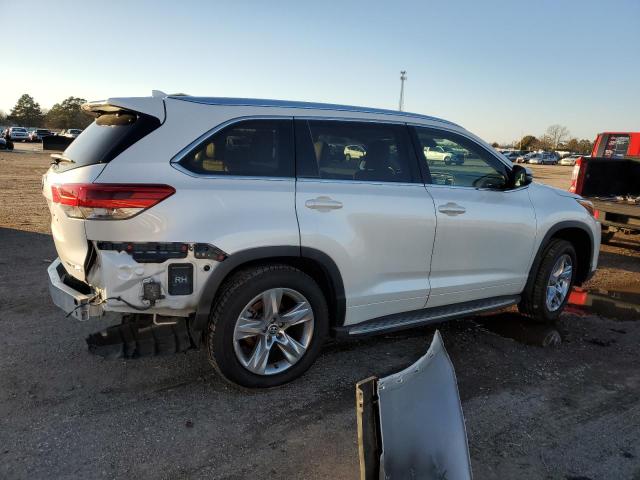 Photo 3 from auction – 2018 TOYOTA HIGHLANDER with VIN 5TDDZRFH4JS831749