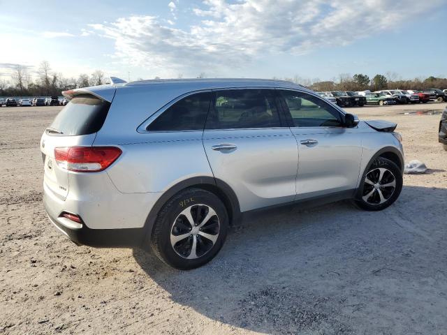 Photo 3 from auction – 2017 KIA SORENTO EX with VIN 5XYPH4A52HG193315