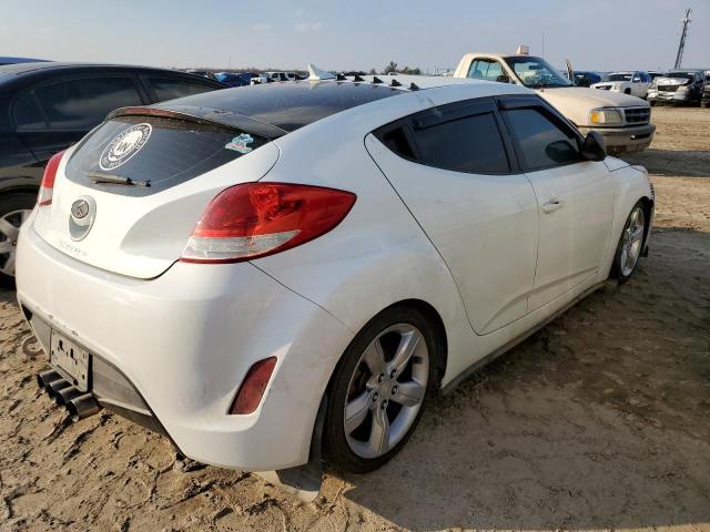 Photo 3 from auction – 2013 HYUNDAI VELOSTER with VIN KMHTC6AD7DU086149