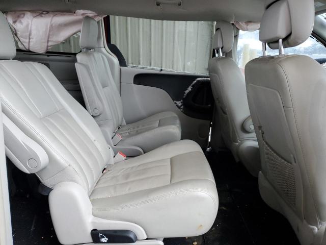 Photo 11 from auction – 2011 CHRYSLER TOWN & COU with VIN 2A4RR8DG7BR640664