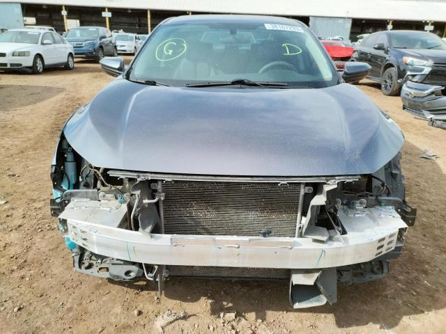 Photo 5 from auction – 2017 HONDA CIVIC LX with VIN 19XFC2F56HE047732