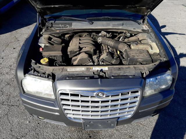 Photo 11 from auction – 2010 CHRYSLER 300 TOURIN with VIN 2C3CA4CD2AH149818