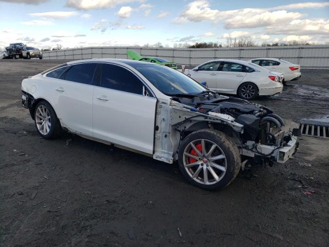 Photo 4 from auction – 2016 JAGUAR XJ with VIN SAJWA1C71G8V95251