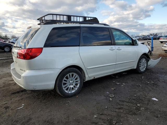 Photo 3 from auction – 2010 TOYOTA SIENNA XLE with VIN 5TDYK4CC0AS342654