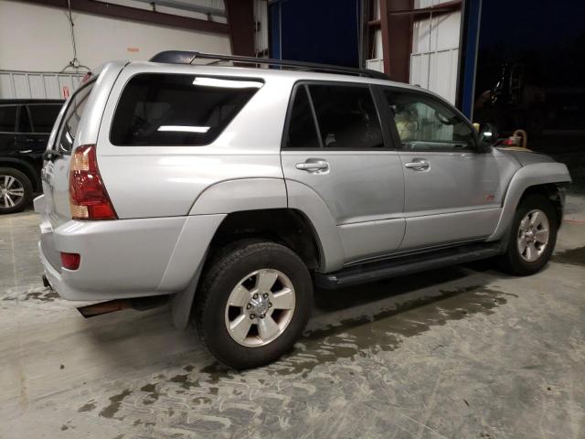 Photo 3 from auction – 2005 TOYOTA 4RUNNER SR with VIN JTEZU14R558031596