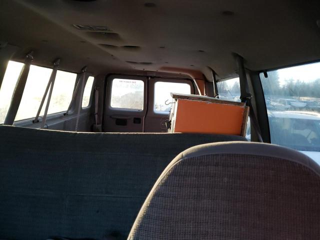 Photo 10 from auction – 2000 FORD ECONOLINE with VIN 1FBSS31S6YHB47882