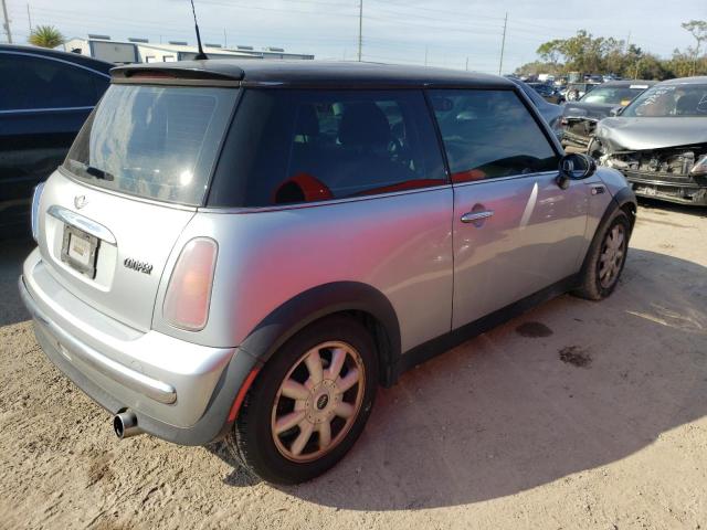 Photo 3 from auction – 2004 MINI COOPER with VIN WMWRC33434TJ58445