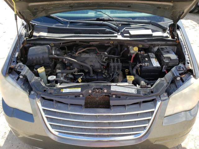 Photo 12 from auction – 2010 CHRYSLER TOWN & COU with VIN 2A4RR4DE3AR346958