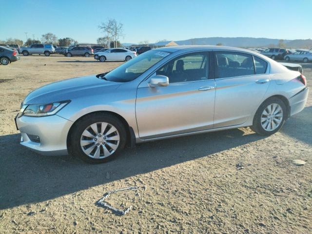 HONDA ACCORD EX 2015 with VIN 1HGCR2F7XFA115132 - Photo from auction