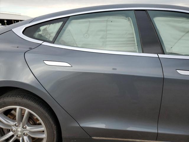 Photo 10 from auction – 2013 TESLA MODEL S with VIN 5YJSA1AG8DFP13176