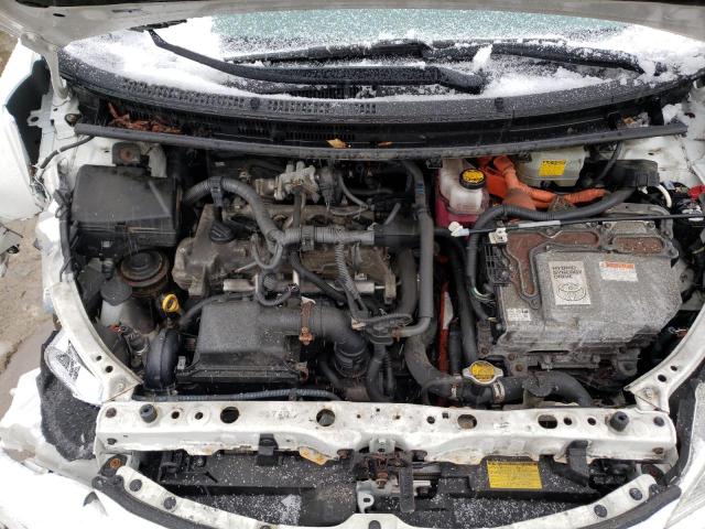 Photo 11 from auction – 2014 TOYOTA PRIUS C with VIN JTDKDTB38E1560646
